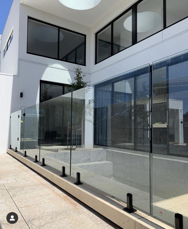 Contemporary Glass Partition